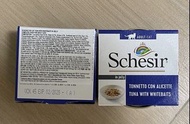 Schesir 鮪魚配白魚
