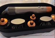 Dyson 造型器