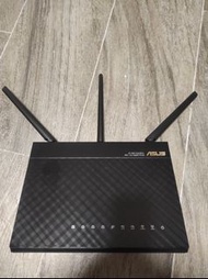 ASUS AC1900 雙頻 Gigabit 路由器