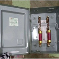 w/2pc fuse Alliedcor 60amp/30amp fuse box , 2pole single throw ,heavyduty