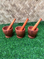 ครกตำหมาก  ครกไม้แดง  ครกไม้  ครกของเล่น  ครกโมเดล ขนาด3“-3.5 นิ้ว