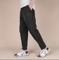 外國預訂3色選Nike logo 軍裝口袋款 束腳長褲