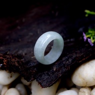 White Jade Ring With Green Dots Glass Texture Size 61 mm.