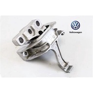 Volkswagen Engine Mounting 5Q0 199 262 BF/BK