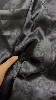 1m5 x 1m5 vải lụa gấm đen KhangThinhGia mềm mát co giản may áo bộ váy (L5)