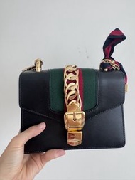 Gucci Sylvie Leather Handbag