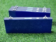 แบตลิเธียม แบตเตอรี่ ลิเธียมฟอสเฟต Lifepo4 battery 100Ah 3.2V (1ก้อน) มือ1 เกรดA พร้อมส่งด่วน (สีฟ้า