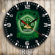 Jam Dinding Pagar Nusa Kayu Bulat