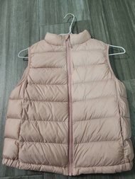 Uniqlo 羽絨背心