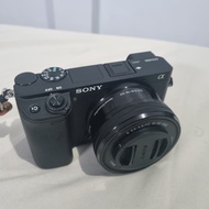 sony a 6400 second like new