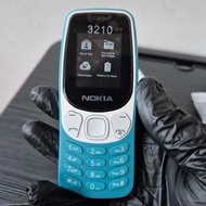 Telefon Ciri Nokia 3210 4G, Baharu, Dwi SIM, 2.4 ", Port Jenis-C, Bluetooth 5.0, Radio FM, Bateri 14
