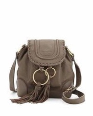 See By Chloe small Polly leather bucket Bag in Taupe 金環流蘇飾束口水桶包(大象灰)