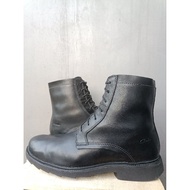CLARKS Boots High-Cut Side Zip - Black Smooth Leather - Size 42/ 27.0