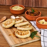 [MUST BUY MUST TRY] ROTI NAAN CHEESE AUNTIE NAAN GARLIC SPREAD NAAN PLAIN