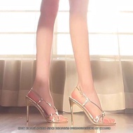 【Spot new women's shoes】大码凉鞋女2025新款金色高跟凉鞋露趾一字带细跟配裙高跟鞋仙女风
