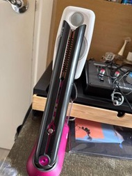 Dyson直捲髮器