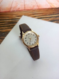 jj03351 jam tangan wanita orient quartz gold plated