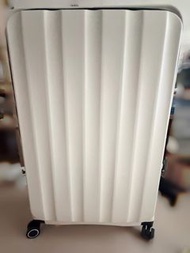 [99%新]~34寸白色行李箱