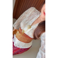 Vintage lace jessie