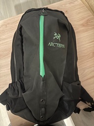 Arcteryx 背囊