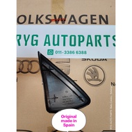 VOLKSWAGEN POLO & VENTO SIDE MIRROR TRIANGLE COVER TRIM Left / Right 6R0853273A 9B9, 6R0 853 274A 9B