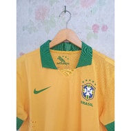 Jersey Brazil home 2013 Player issue