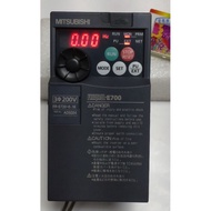 Second-Hand FR-E720-0.1K Inverter MITSUBISHI 0.1kW In/Out: Three-Phase 220V [With Communication] 1/8