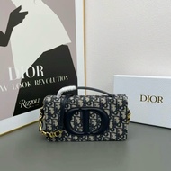 全新正品｜Christian Dior CD Signature Wallet On Chain 迪奧迷你鏈條手袋 單肩斜跨包 迷你｜S2209UTZQ-M928