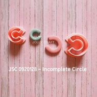 Cookie cutter INCOMPLETE CIRCLE