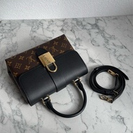LV M44141花紋/黑Locky bb兩用包  絕版了🥹