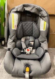 Chicco KeyFit 30 嬰兒汽車座椅和底座