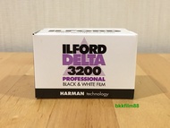 ฟิล์มขาวดำ ILFORD Delta 3200 Professional 35mm 135-36 Black and White Film ฟิล์ม 135