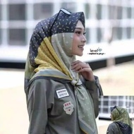 HIJAB SEGI EMPAT LEVEL UP GREEN
