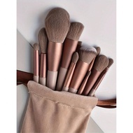 ชุดแปรงแต่งหน้ามืออาชีพ 13 ชิ้น เหมาะสำหรับรองพื้น บลัช คอนซีลเลอร์ และอายแชโดว์ - ขนแปรงโพลีเอสเตอร