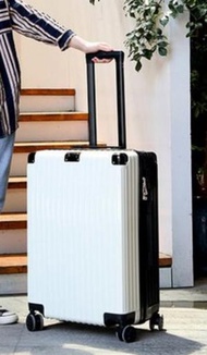 ONE - 撞色行李箱拉鏈旅行箱20吋（前米色後黑色配黑色包角）