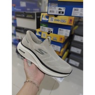 SKECHERS GO RUN ELEVATE 2.0