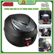 Givi E250N2 25 liter rear trunk comes with genuine base -