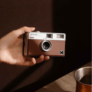 Kodak 柯達 復古底片相機 Kodak Ektar H35（焦糖棕）半格機