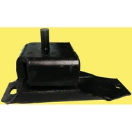 ISUZU 4HF1 (SUSPENSION) LEFT HAND & RIGHT ENGINE SUPPORT