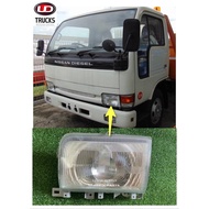 NISSAN UD YU41 T5 TRUCK CABIN HEAD LAMP /LIGHT FRONT CABIN/LAMPU BESAR KEPALA LORRY