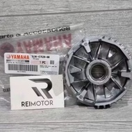 ROLLER HOUSING MIO NOUVO FINO SOUL NEW SPORTY OLD CARBON ORIGINAL YGP 5LW-E7620-00