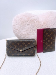 (尖沙咀門市💖) Lv felicie woc 三合一