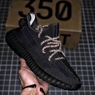 全新adidas Yeezy Boost 350 V2 黑天使 反光鞋帶