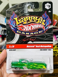 Hobby Store xe mô hình Hot Wheels Larrys Garage Metrorail Nash Metropolitan (Xanh Lá)