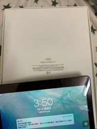 iPad Pro 12.9 wifi 64G(第二代）（98成新）