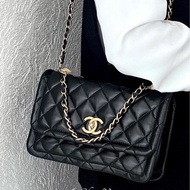 秋冬必備限定款🈶購證😍Chanel黑金菱格紋鏈條豆腐包枕頭包單肩斜挎包