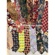 (F) Vintage Tie Floral Second Hand (Self-Tie Style/necktie) tie vintage