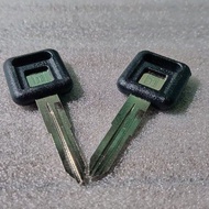 Original isuzu panther car key duplicate material