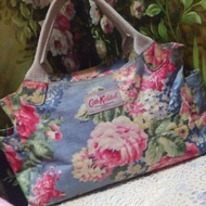 Woman bag...cath kidston..