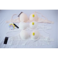 E10. Sabina Bra Size B30 Has A Thick Sponge Frame Cannot Be Removed Complete Label.